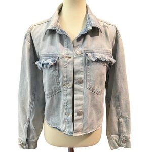 BBJ Los Angeles Distressed Cropped Denim Jacket Light Wash Frayed Pocket L